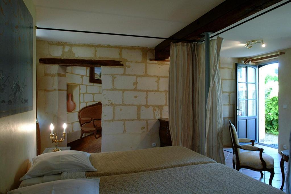 Chambres D'Hotes Le Clos Des 3 Rois Thouarcé Стая снимка